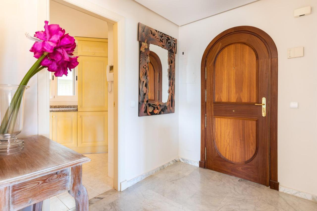 Wintowinrentals Luxury And Sea View Inside Puerto Marina بينالماذينا المظهر الخارجي الصورة