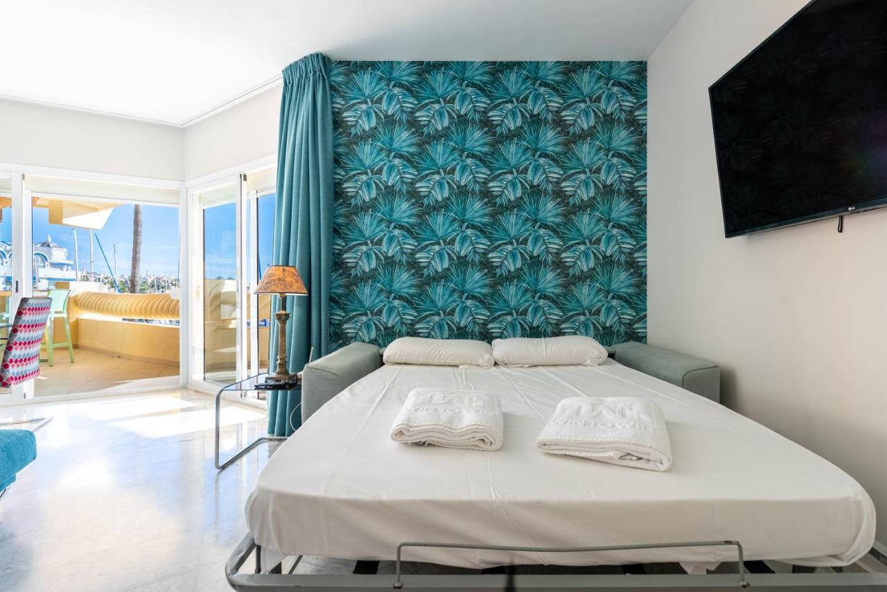 Wintowinrentals Luxury And Sea View Inside Puerto Marina بينالماذينا المظهر الخارجي الصورة