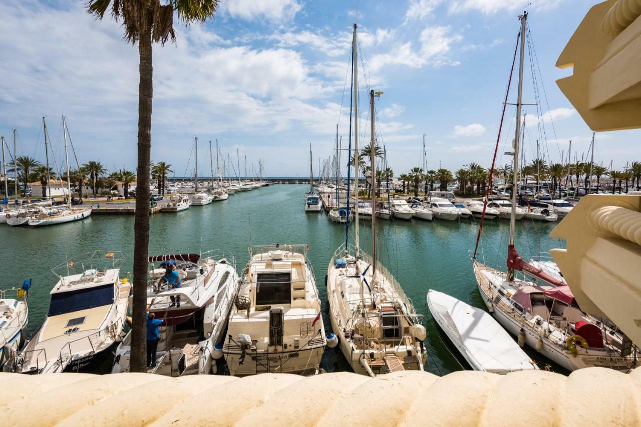Wintowinrentals Luxury And Sea View Inside Puerto Marina بينالماذينا المظهر الخارجي الصورة