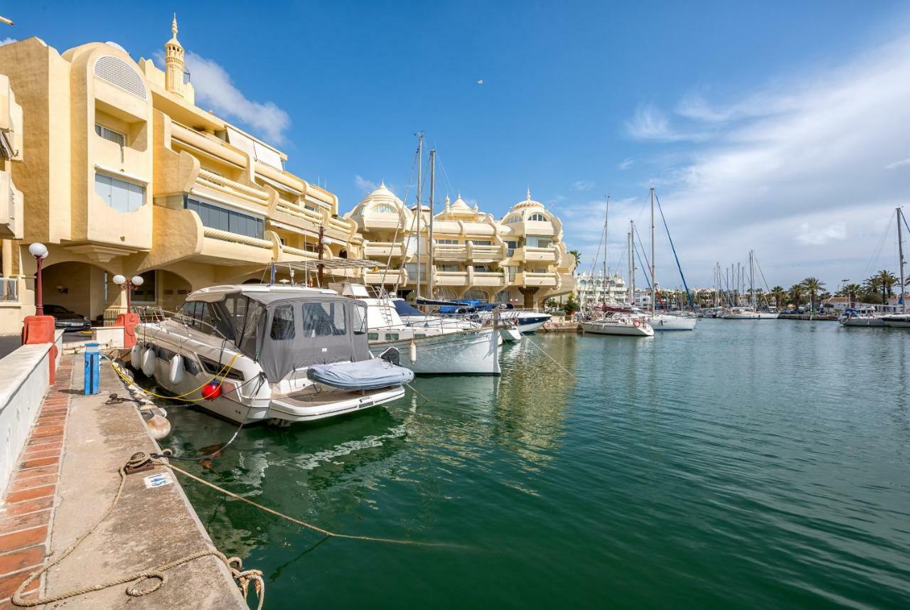 Wintowinrentals Luxury And Sea View Inside Puerto Marina بينالماذينا المظهر الخارجي الصورة