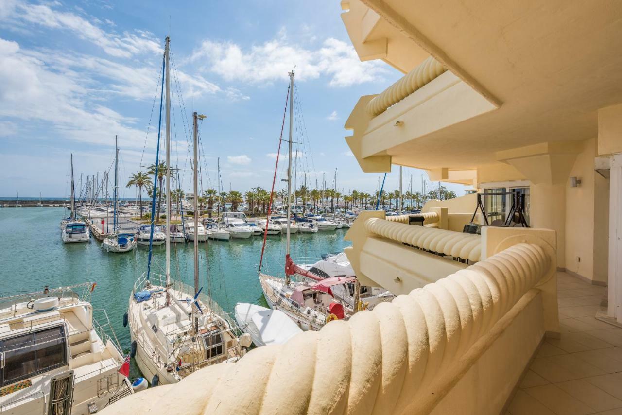 Wintowinrentals Luxury And Sea View Inside Puerto Marina بينالماذينا المظهر الخارجي الصورة